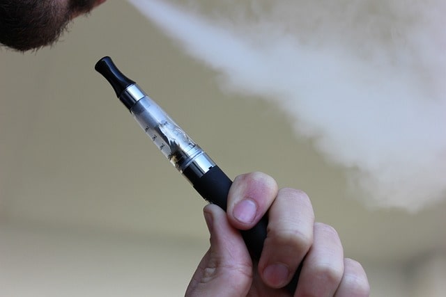 Research & Studies on Health Risks Of E Cigarettes